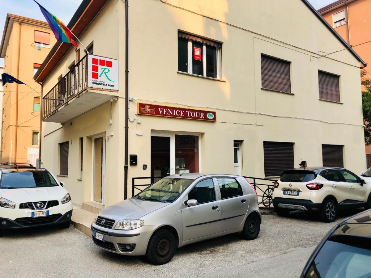 Hotel Venice Tour Mestre Luaran gambar